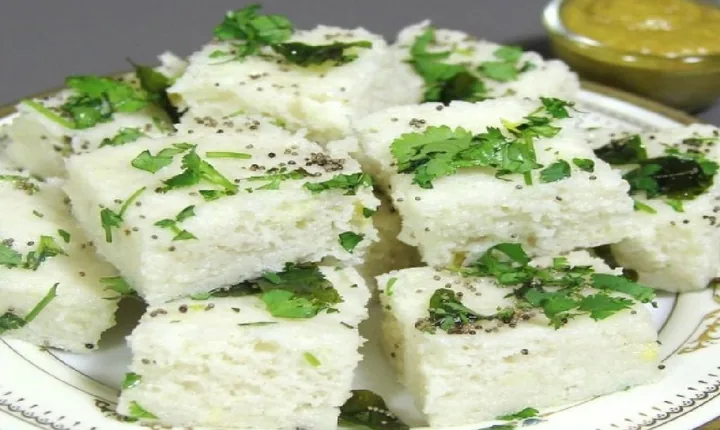 Fresh White Dhokla